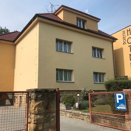 Hotel Bohemia Jičín Kültér fotó