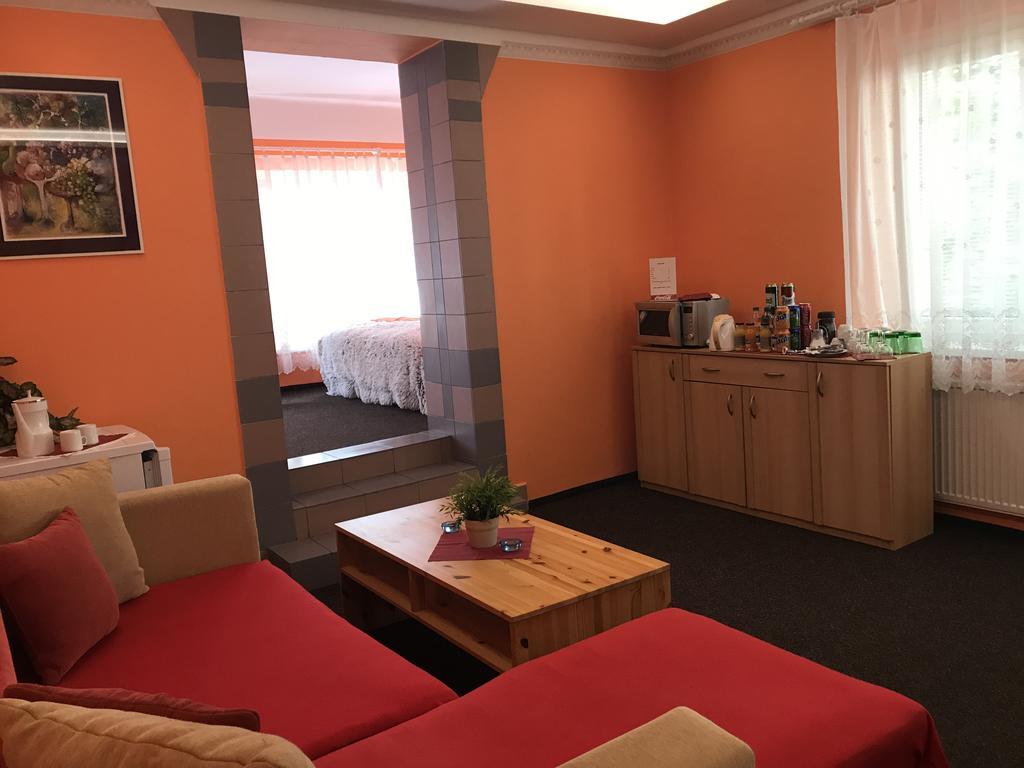 Hotel Bohemia Jičín Kültér fotó